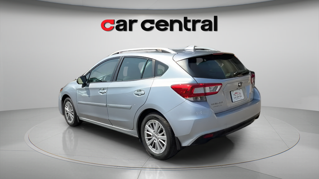 Used 2018 Subaru Impreza 2.0i Premium AWD/4WD image 3