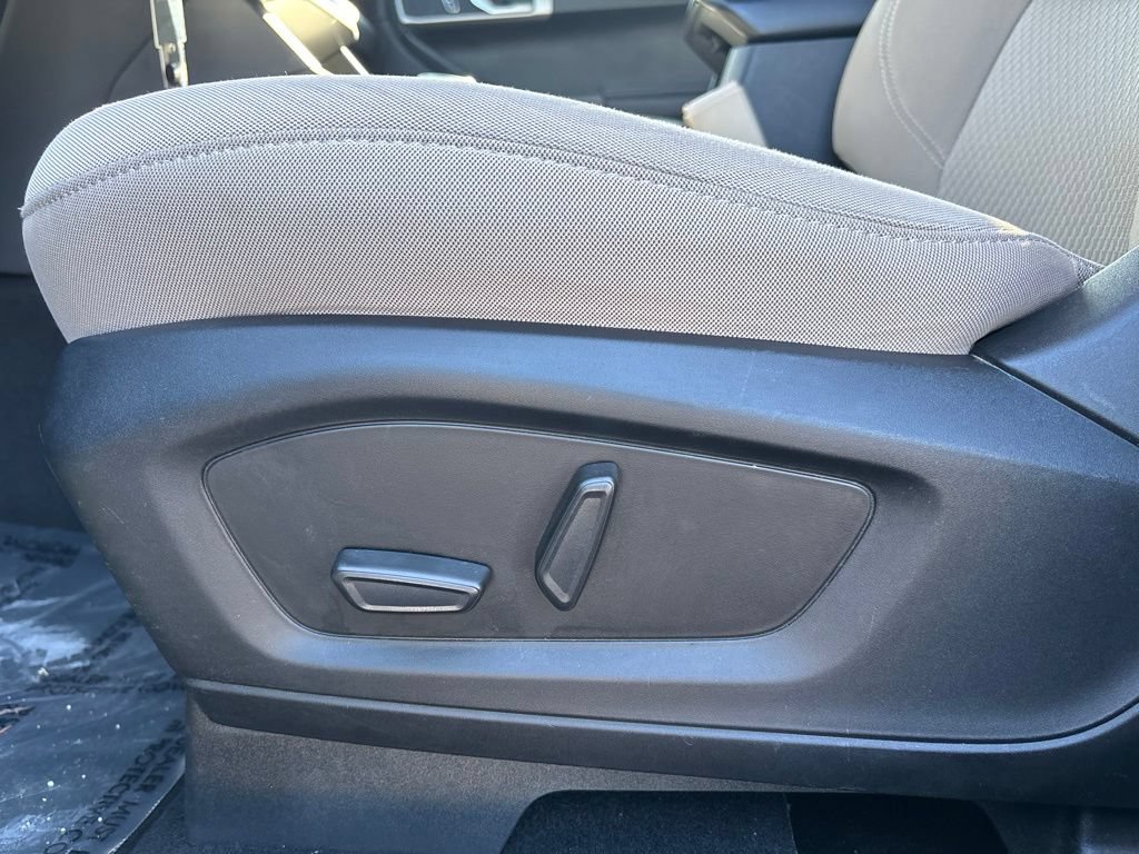 Used 2021 Ford Explorer 2WD image 19