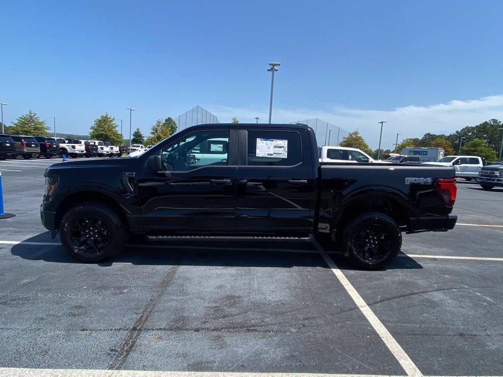 New 2026 Ford F150 STX w/ Equipment Group 201A FX4 AWD/4WD image 4