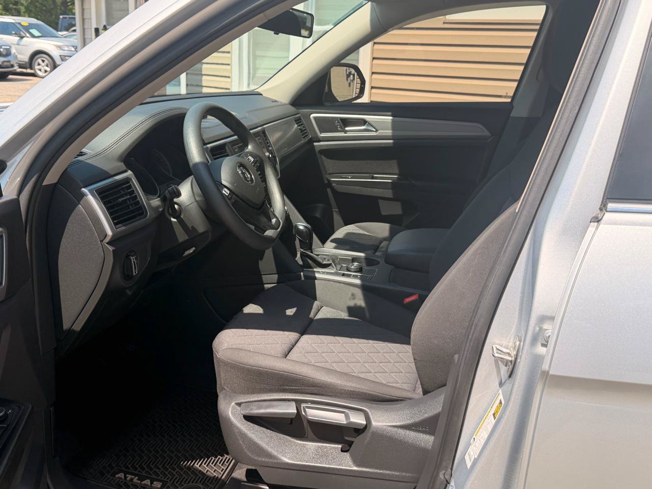 Used 2019 Volkswagen Atlas S w/ Towing Package AWD/4WD image 15