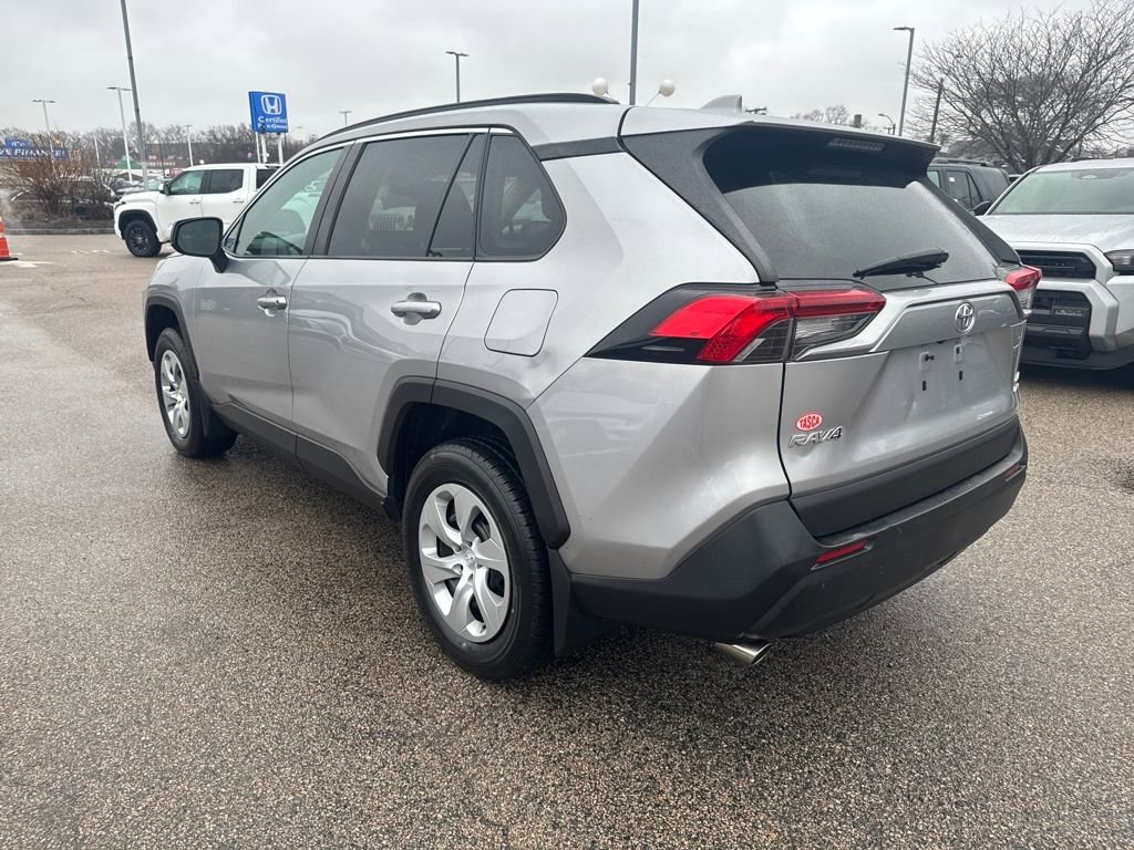 Used 2019 Toyota RAV4 LE w/ All Weather Liner Package image 5
