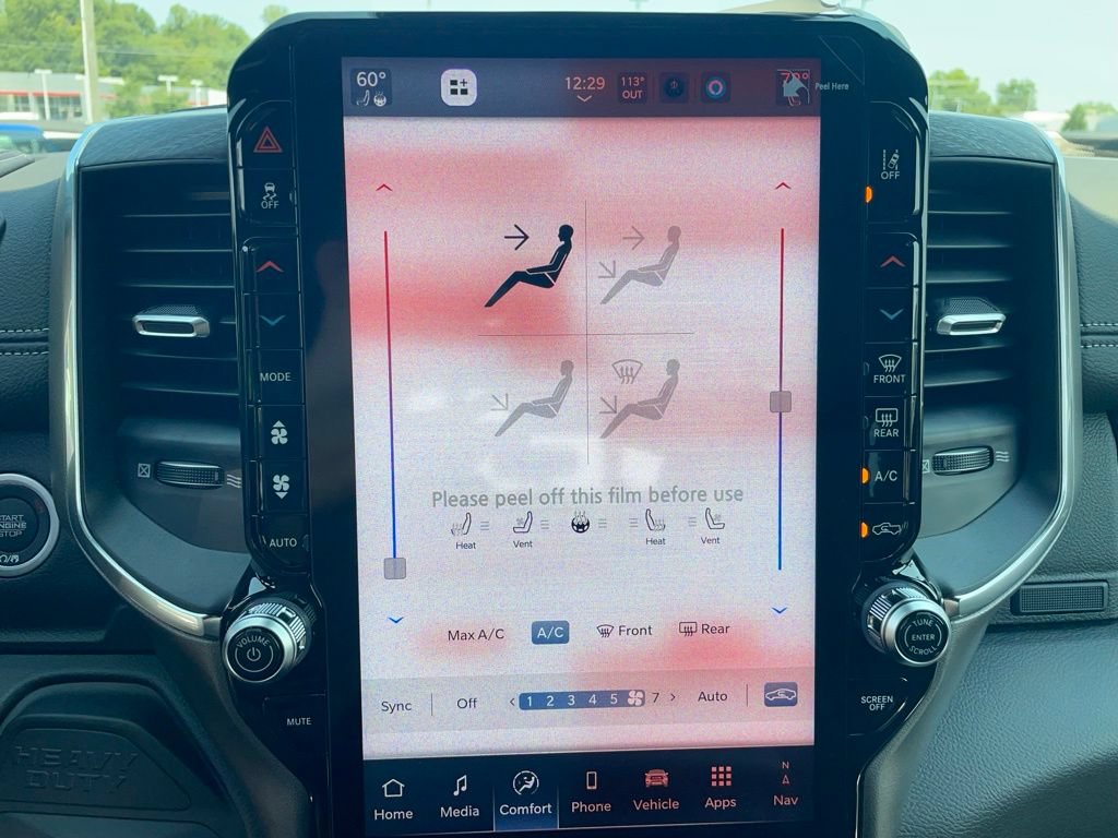 New 2026 RAM 2500 Laramie AWD/4WD image 27