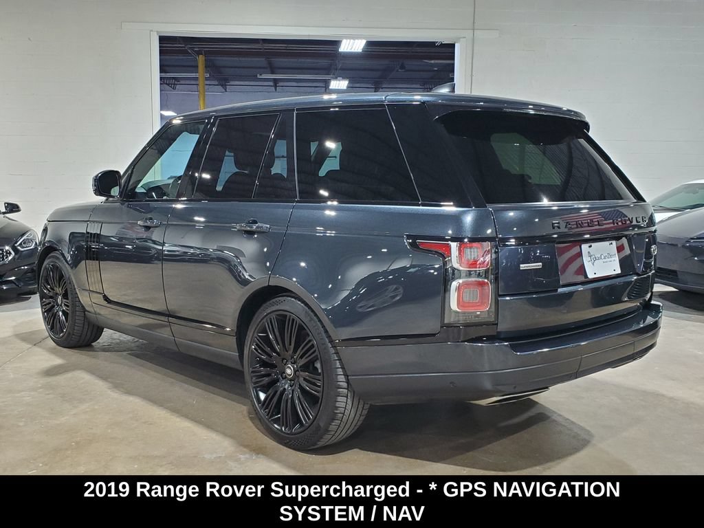 Used 2019 Land Rover Range Rover Supercharged AWD/4WD image 12