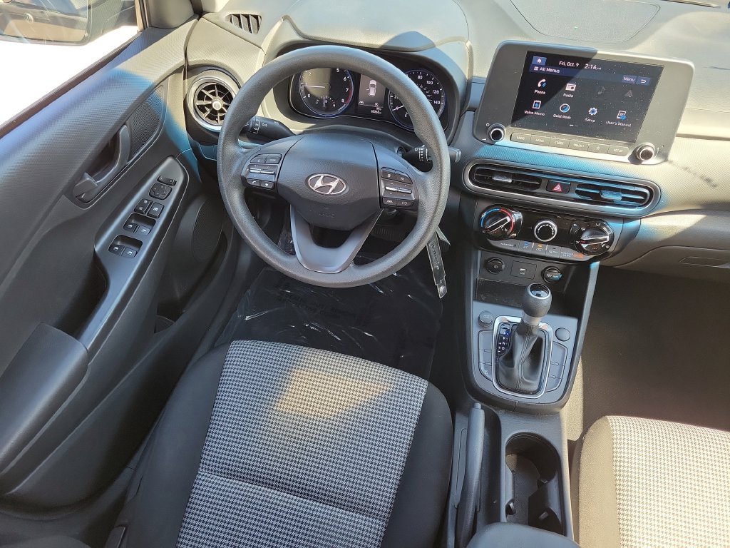Used 2022 Hyundai Kona SE w/ Cargo Package FWD image 21