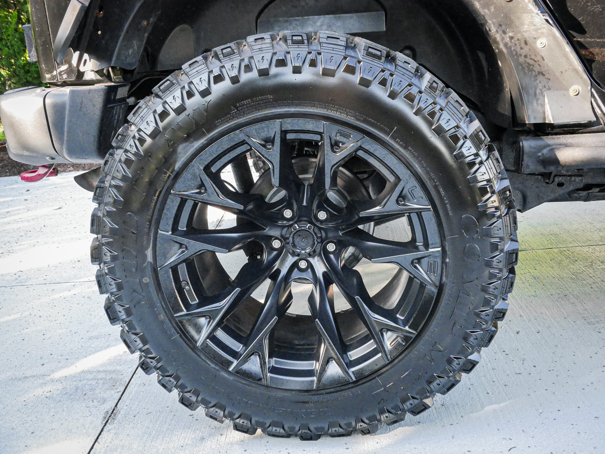 Used 2015 Jeep Wrangler Unlimited Rubicon AWD/4WD image 13