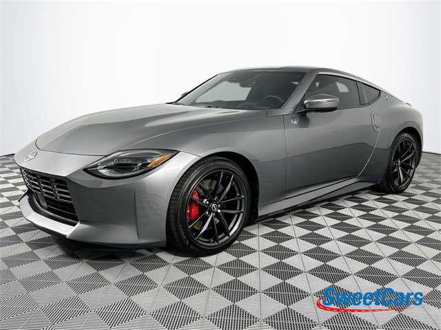 Used 2024 Nissan Z Performance w/ Floor Mat Package image 3