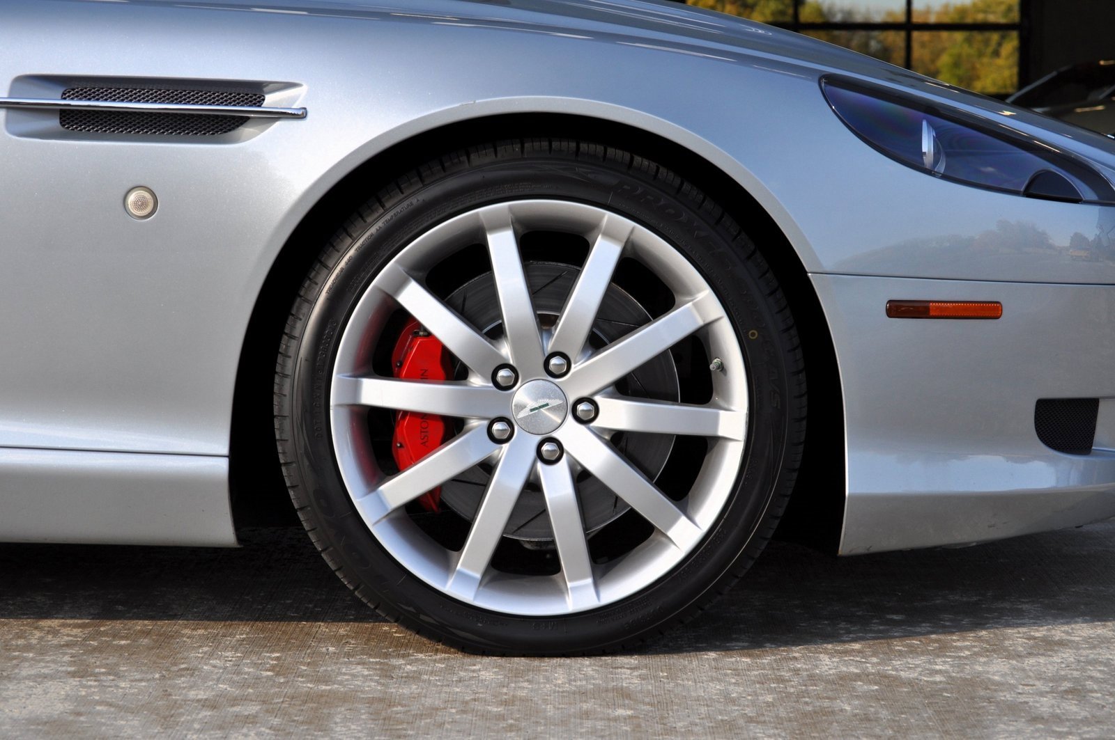 Used 2006 Aston Martin DB9 Coupe image 22