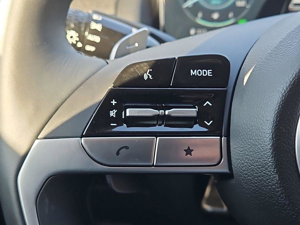 New 2024 Hyundai Tucson Limited AWD/4WD image 16