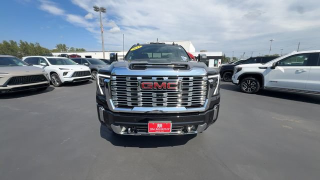 Certified 2024 GMC Sierra 3500 Denali w/ Denali Reserve Package AWD/4WD image 3