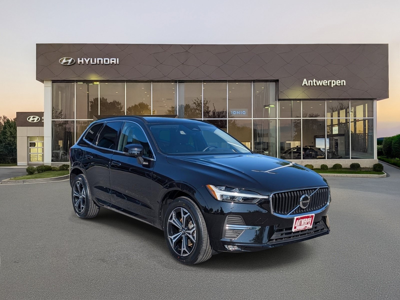 Used 2022 Volvo XC60 B5 Momentum