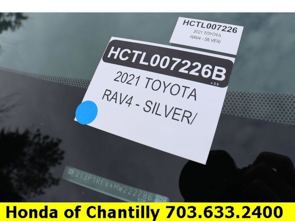 Used 2021 Toyota RAV4 XLE image 33
