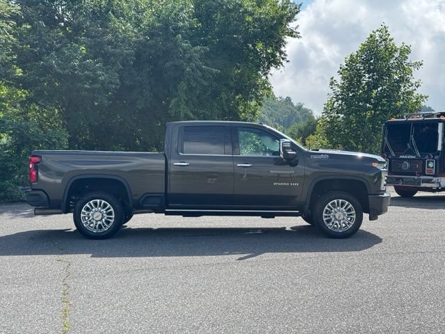 Certified 2022 Chevrolet Silverado 2500 High Country w/ Z71 Off-Road Package AWD/4WD image 7