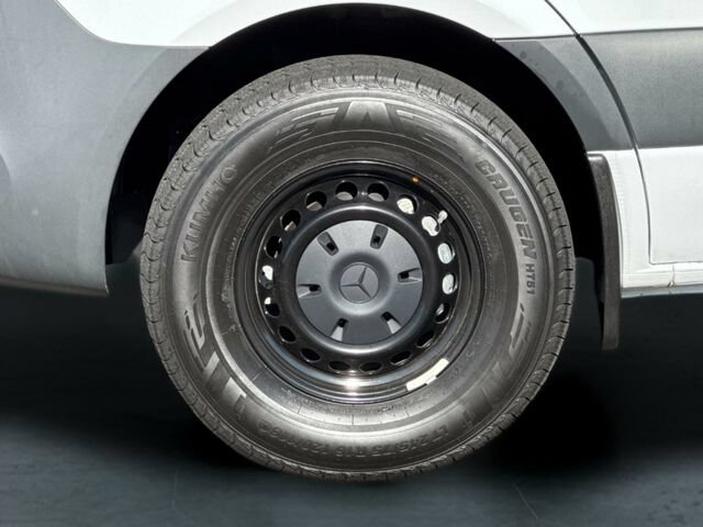 New 2025 Mercedes-Benz Sprinter 2500 image 24