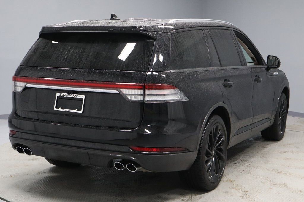 Used 2023 Lincoln Aviator Reserve w/ Class IV Trailer Tow Package image 13
