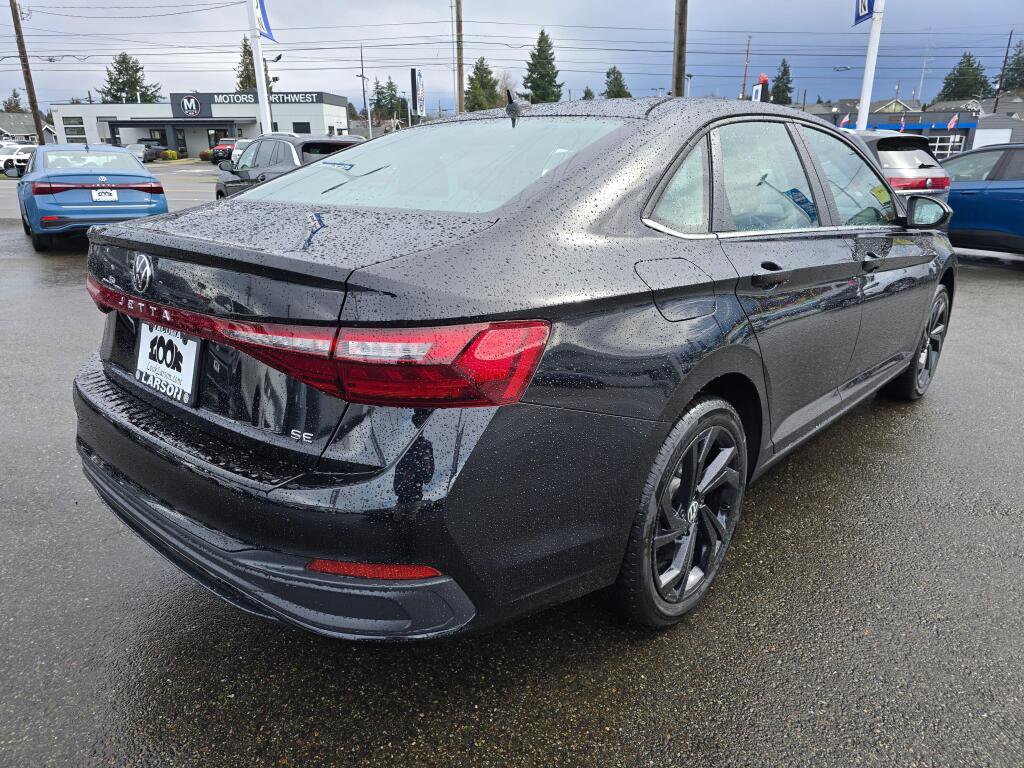 New 2026 Volkswagen Jetta SE image 4