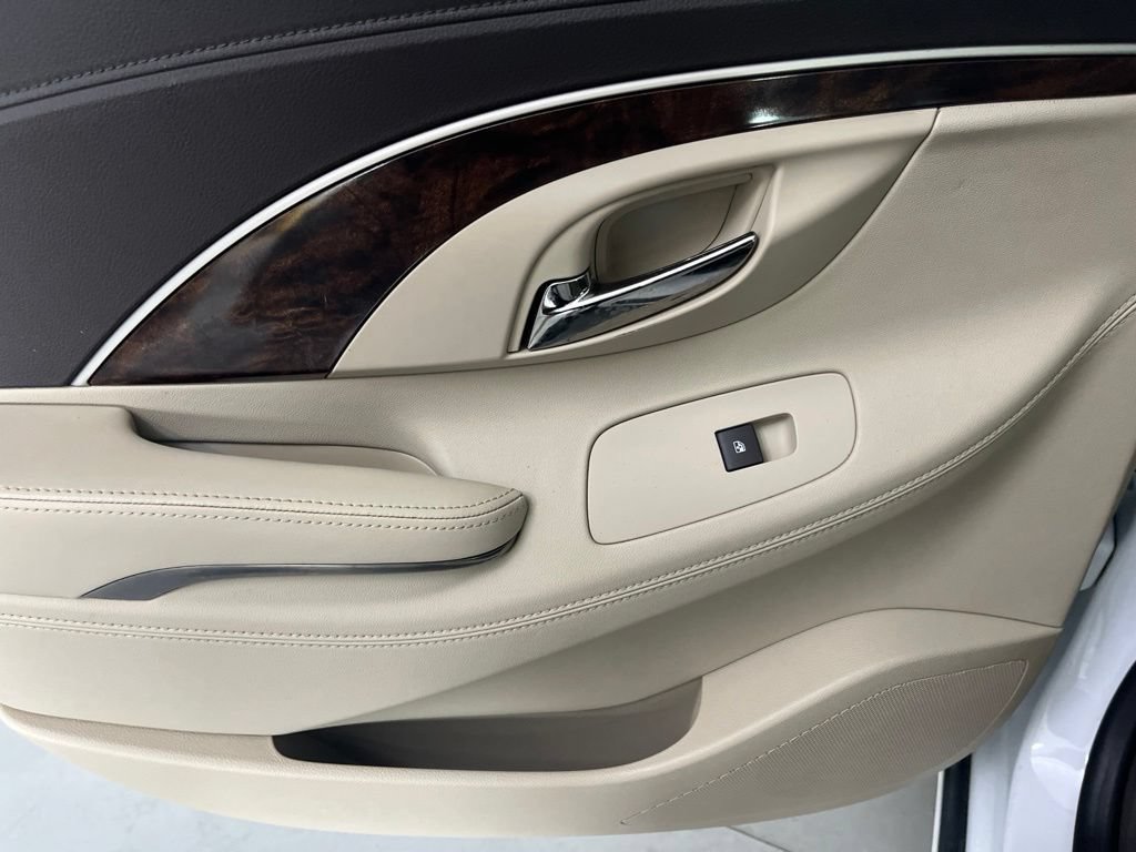 Used 2016 Buick LaCrosse Leather FWD image 54