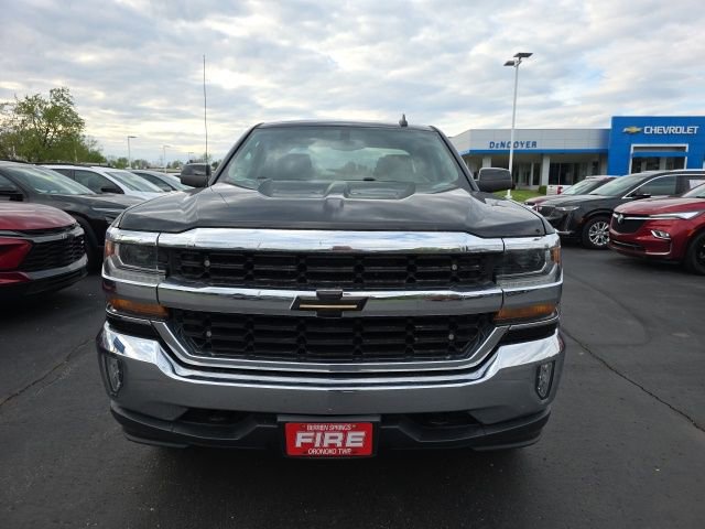 Used 2018 Chevrolet Silverado 1500 LT w/ All Star Edition AWD/4WD image 14