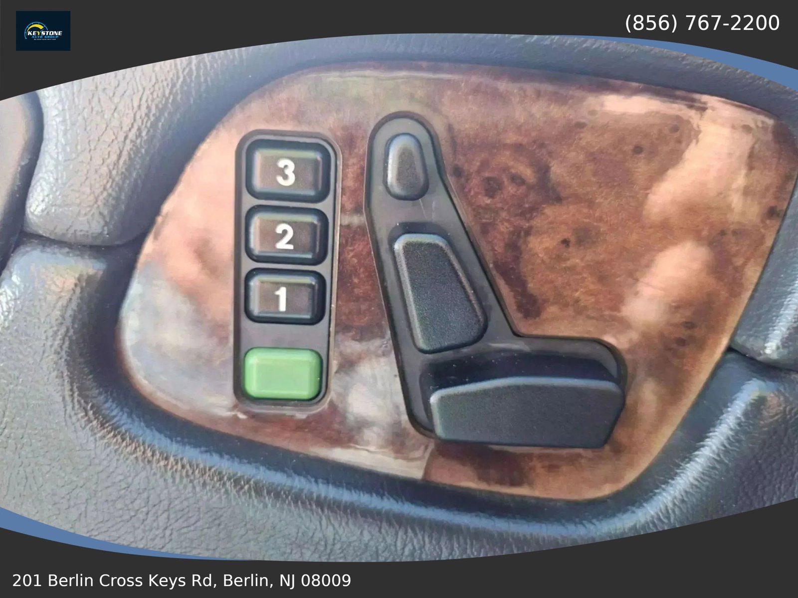 Used 2001 Mercedes-Benz CLK 320 Cabriolet image 10
