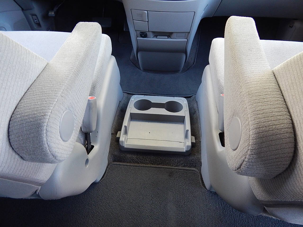 Used 2012 Honda Odyssey LX image 25