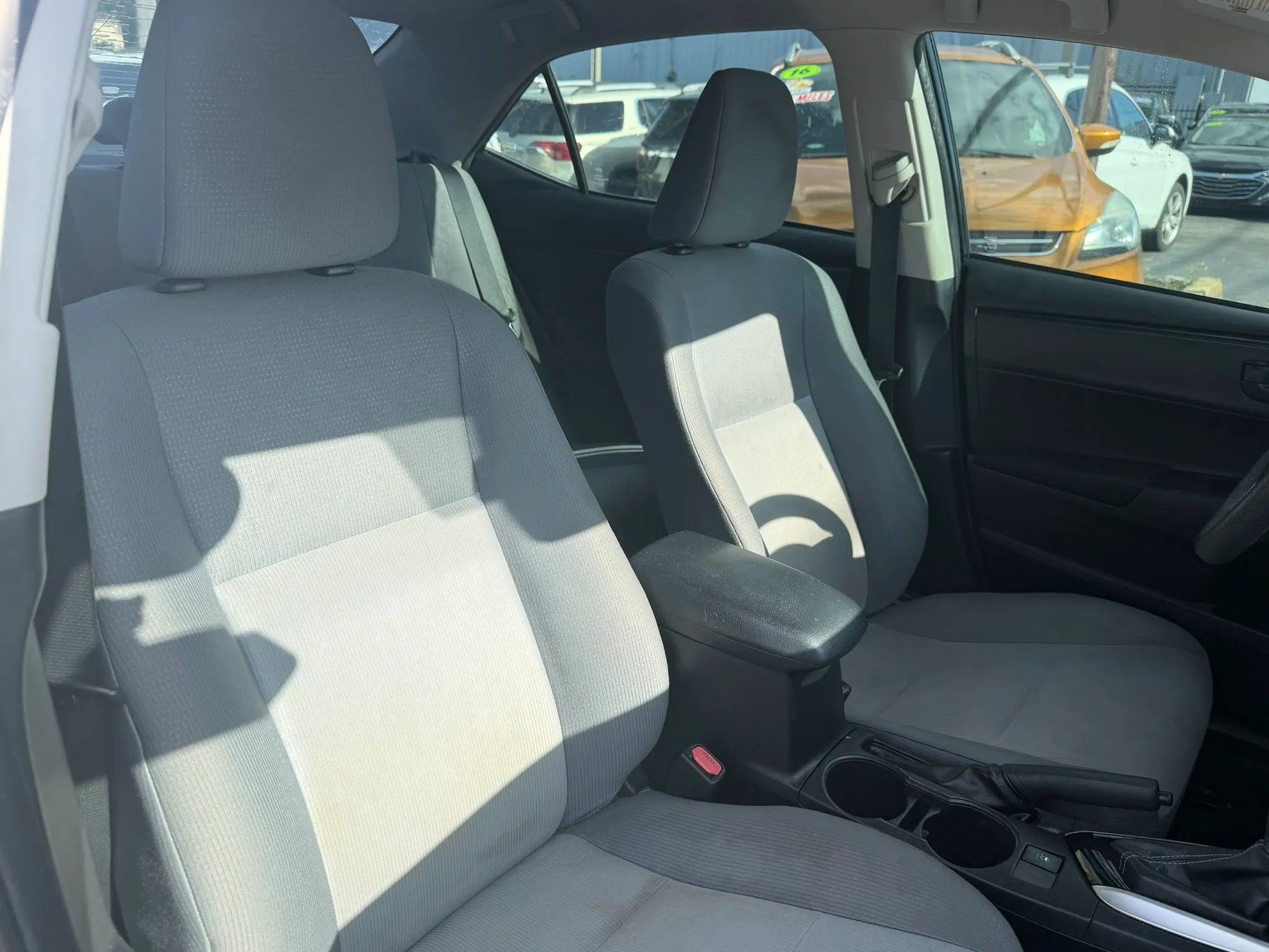 Used 2019 Toyota Corolla L FWD image 10