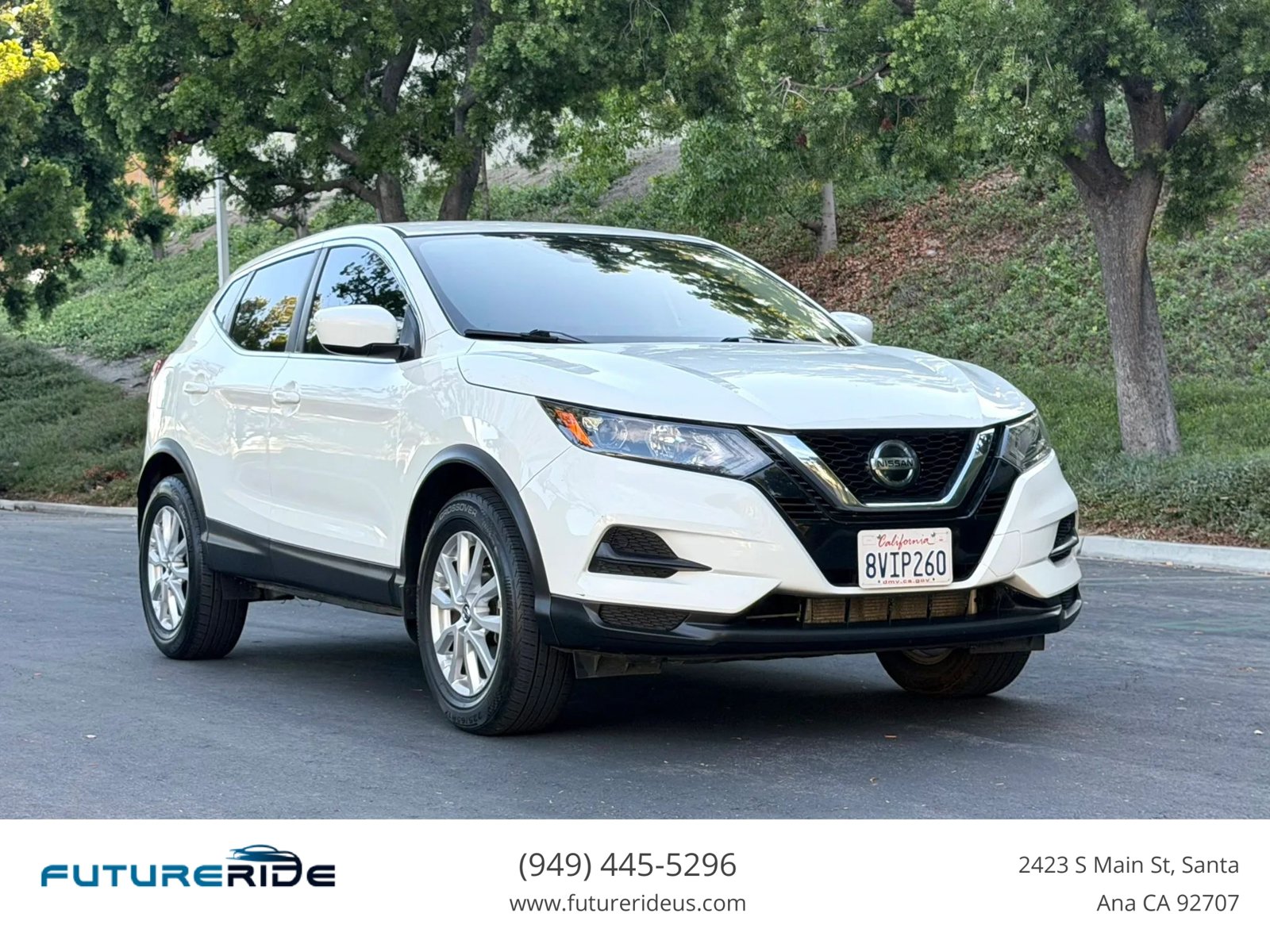 Used 2020 Nissan Rogue Sport S w/ Appearance Package FWD image 1