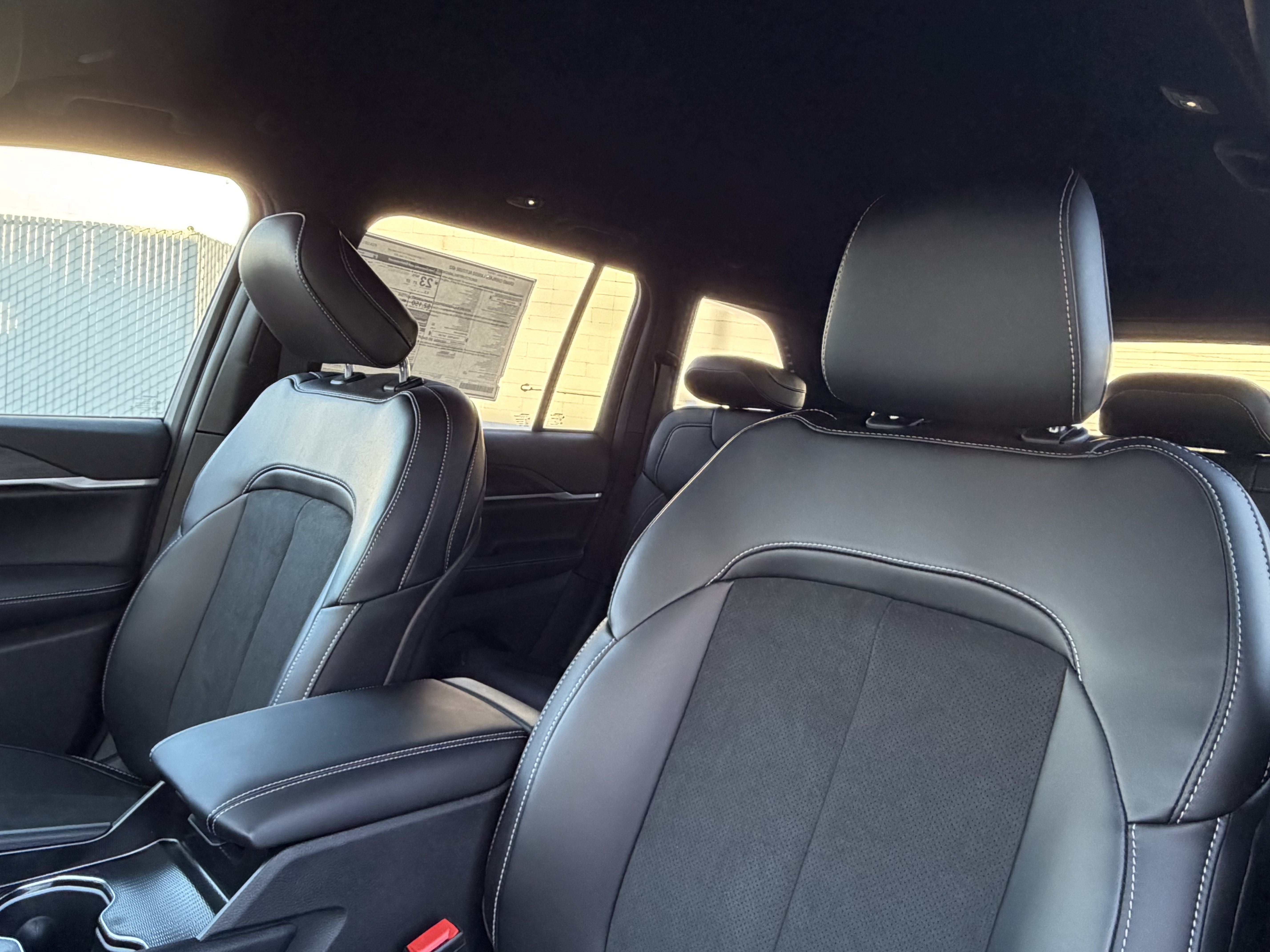 New 2026 Jeep Grand Cherokee Altitude RWD image 23