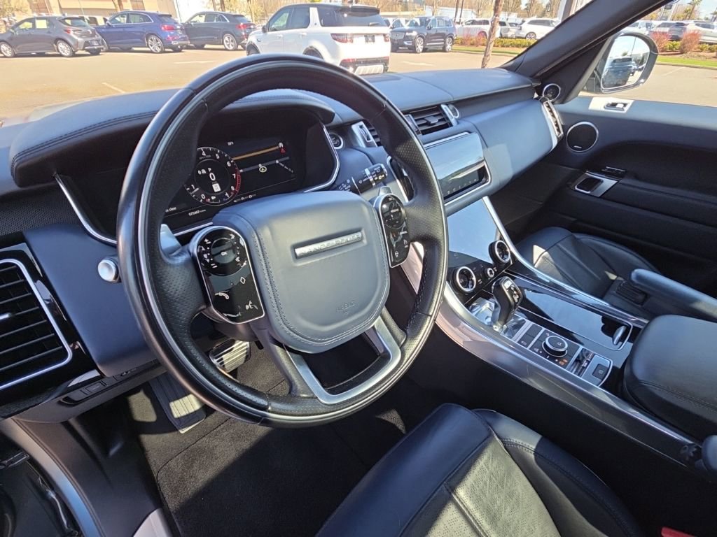 Used 2019 Land Rover Range Rover Sport HSE Dynamic image 12