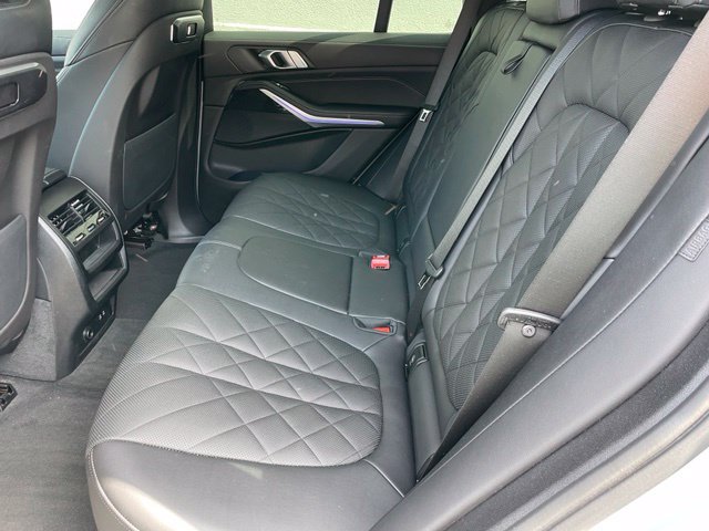 Certified 2024 BMW X5 xDrive40i w/ M Sport Package AWD/4WD image 7