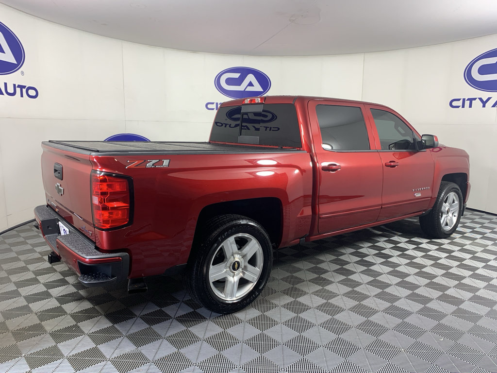 Used 2018 Chevrolet Silverado 1500 LT w/ All Star Edition AWD/4WD image 3