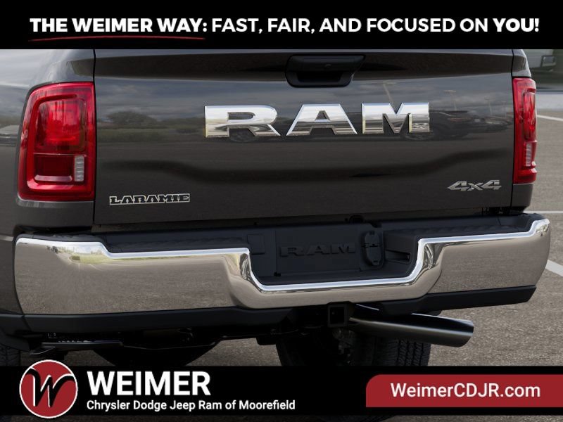 New 2026 RAM 2500 Laramie AWD/4WD image 13