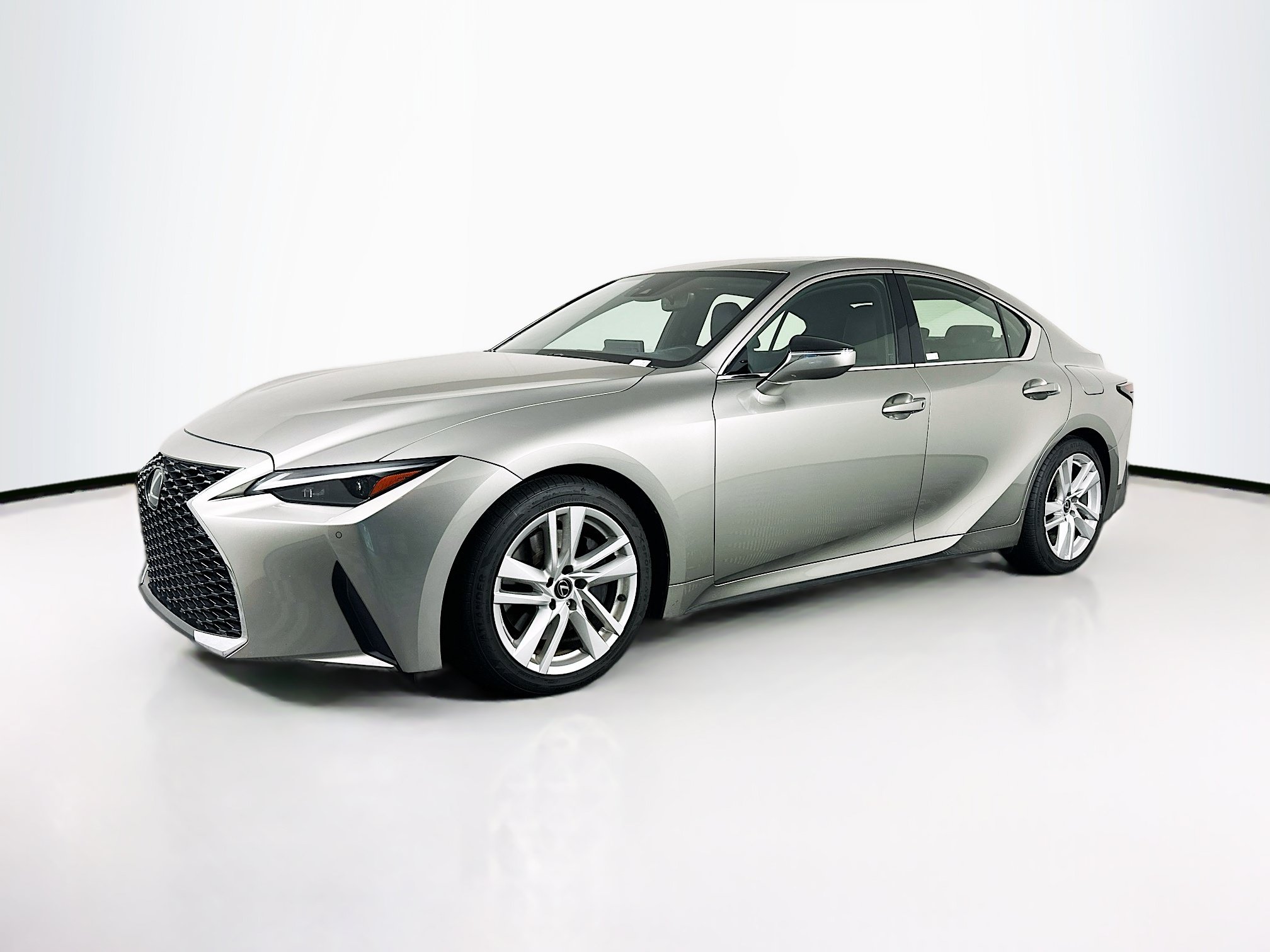 Used 2023 Lexus IS 300 w/ Comfort Package RWD image 3