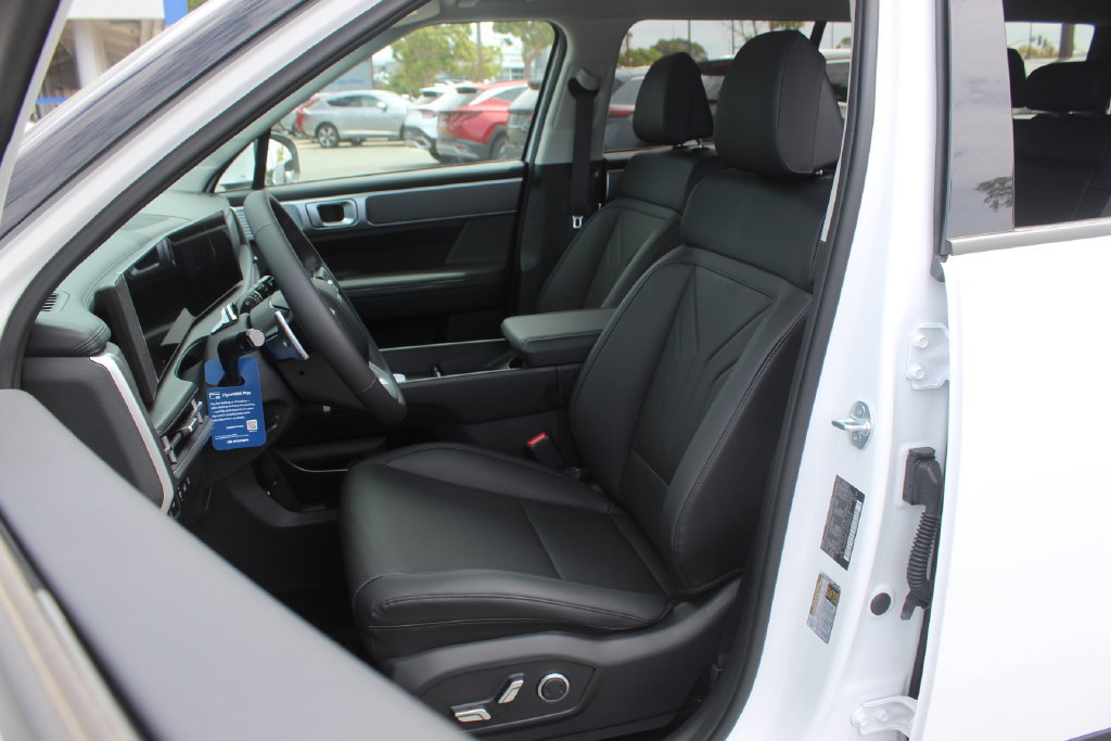 New 2026 Hyundai Santa Fe SEL FWD image 13