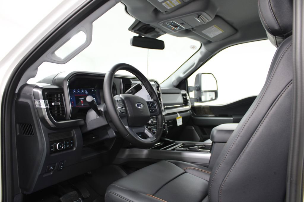 New 2026 Ford F250 Lariat w/ Black Appearance Package image 25