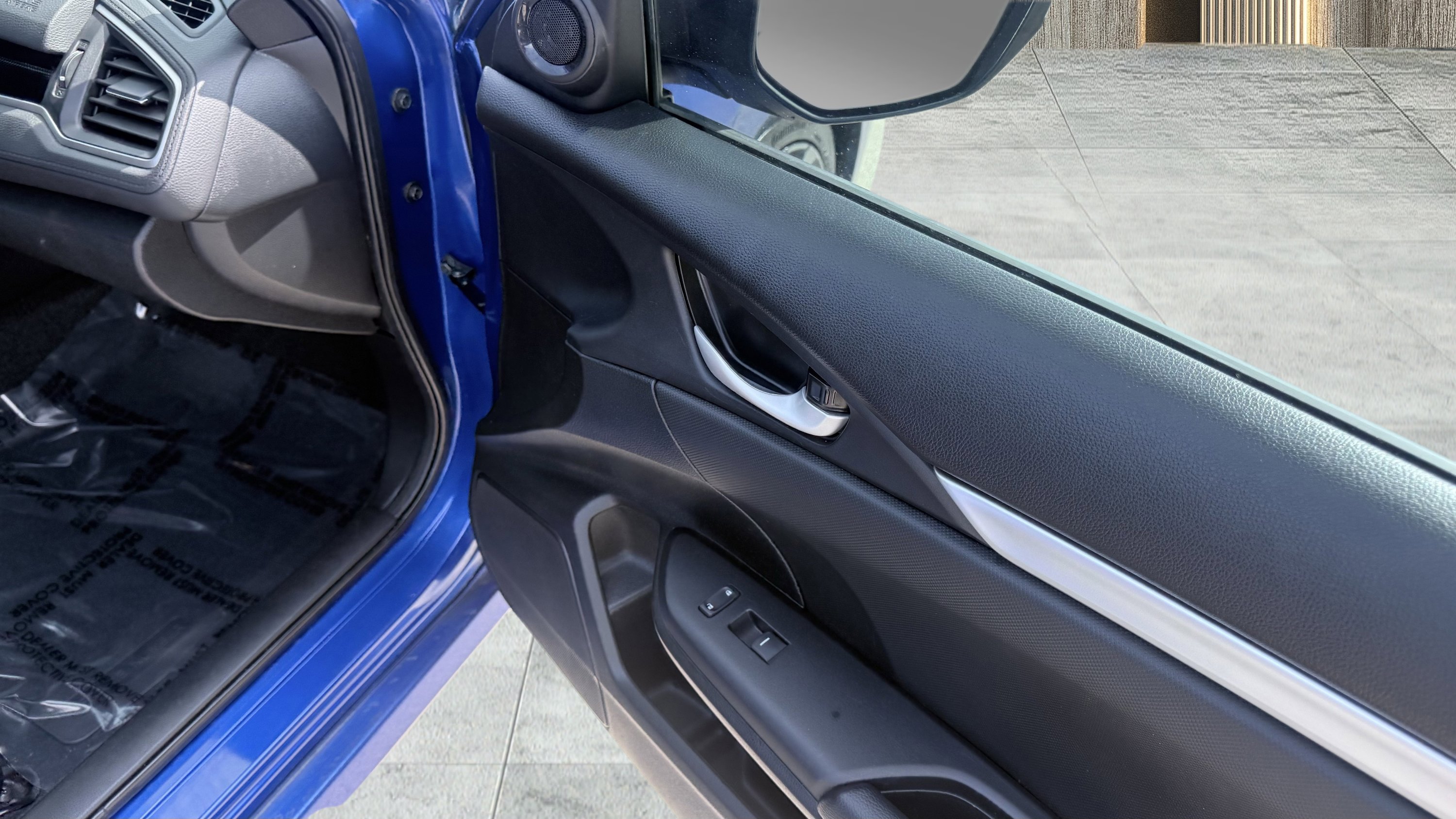 Used 2020 Honda Civic Sport image 36