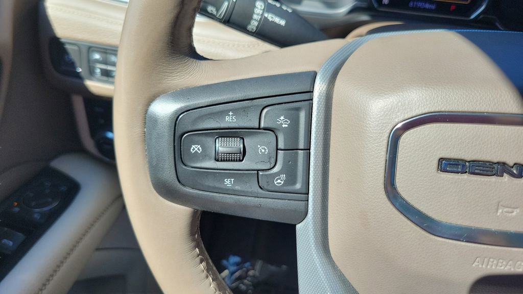 Used 2021 GMC Yukon Denali image 25