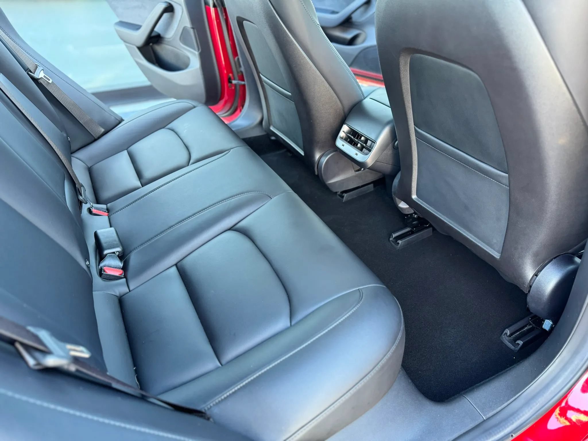 Used 2018 Tesla Model 3 Long Range AWD/4WD image 15