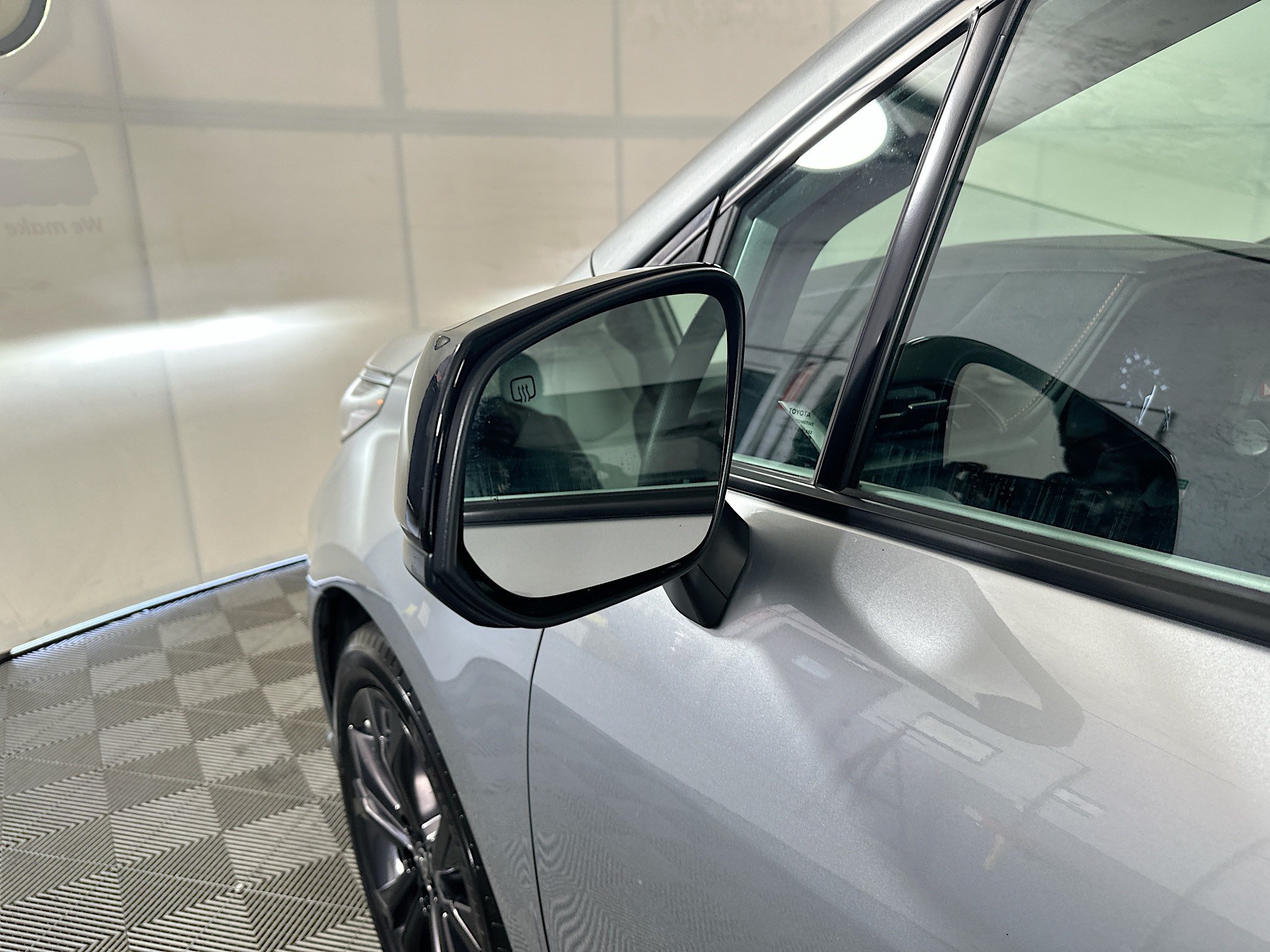 Certified 2023 Toyota Sienna XSE w/ XSE Plus Package FWD image 10