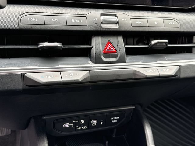 Used 2025 Kia K4 EX FWD image 22