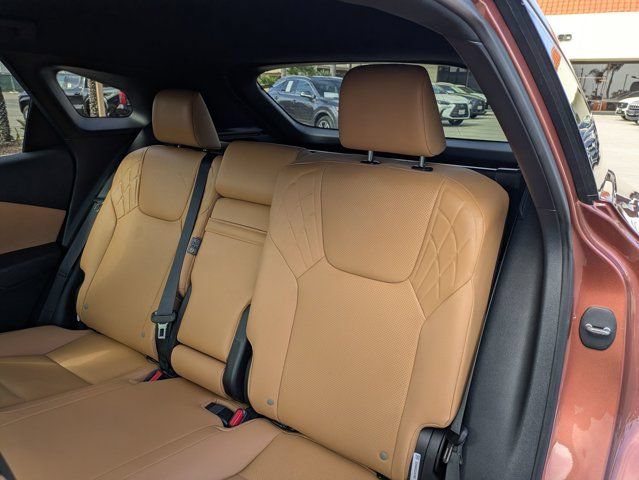 Used 2025 Lexus RX 350 Premium w/ Convenience Package FWD image 30