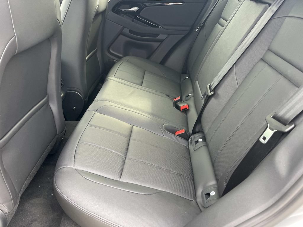 New 2026 Land Rover Range Rover Evoque Dynamic SE AWD/4WD image 10
