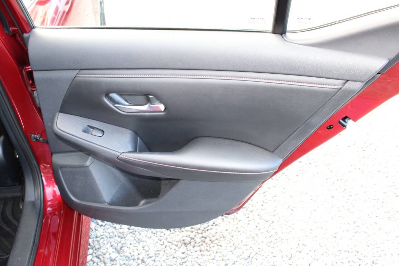 Used 2021 Nissan Sentra SR w/ SR Premium Package FWD image 23