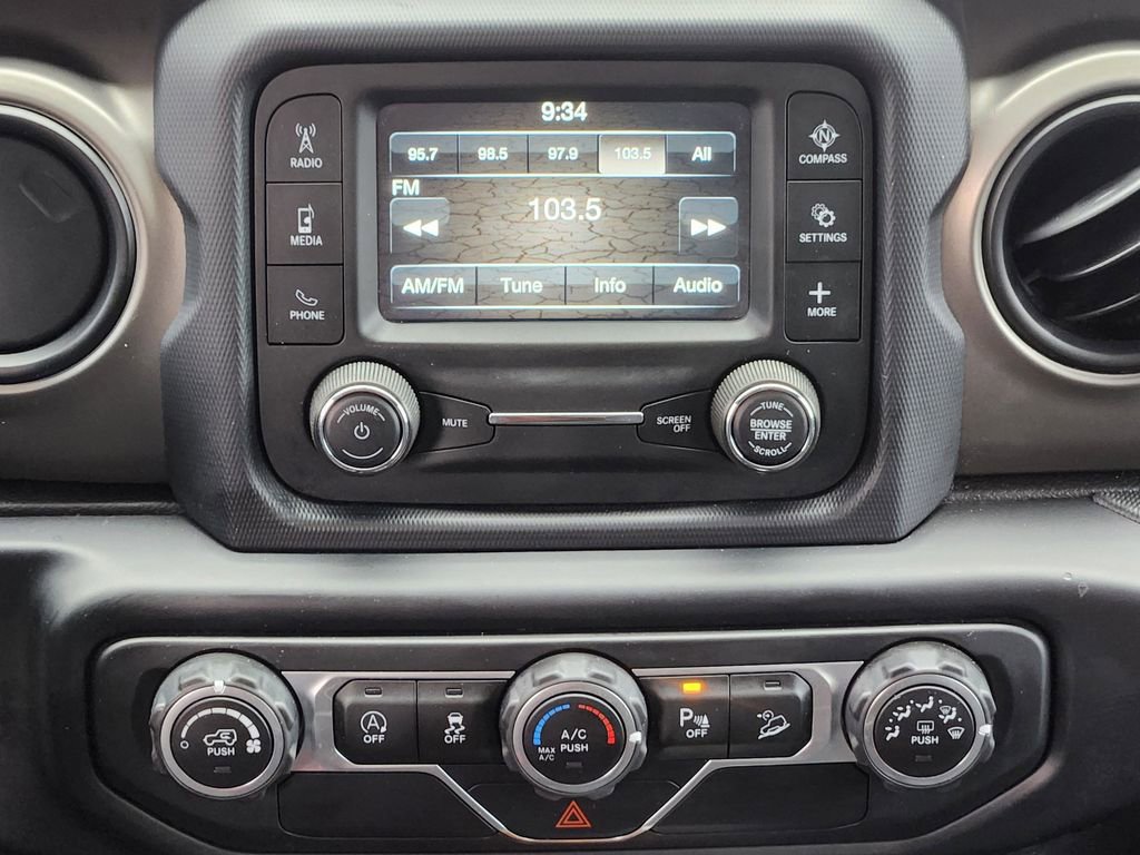 Used 2019 Jeep Wrangler Unlimited Sport S image 19