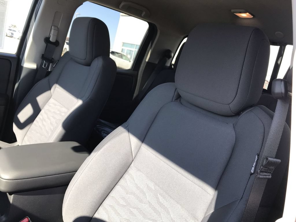 Used 2026 Nissan Frontier S AWD/4WD image 11