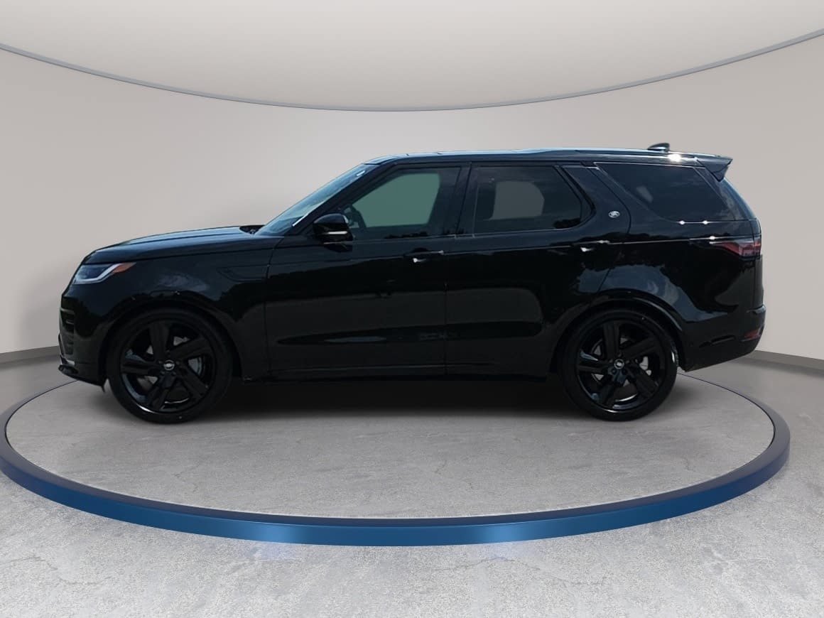 Used 2025 Land Rover Discovery Dynamic SE AWD/4WD image 8