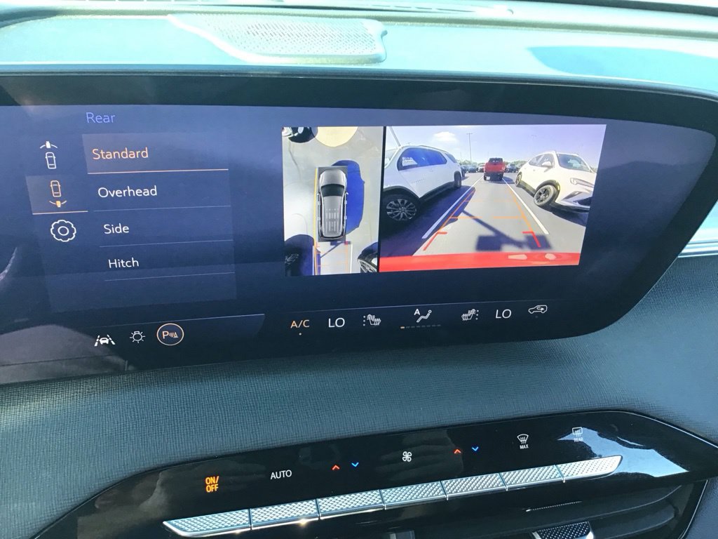 Used 2026 Buick Enclave Preferred w/ Power Package FWD image 26