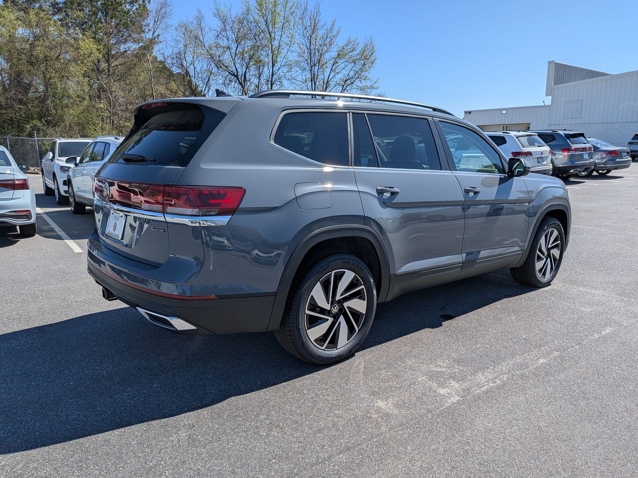 New 2026 Volkswagen Atlas SE AWD/4WD image 3