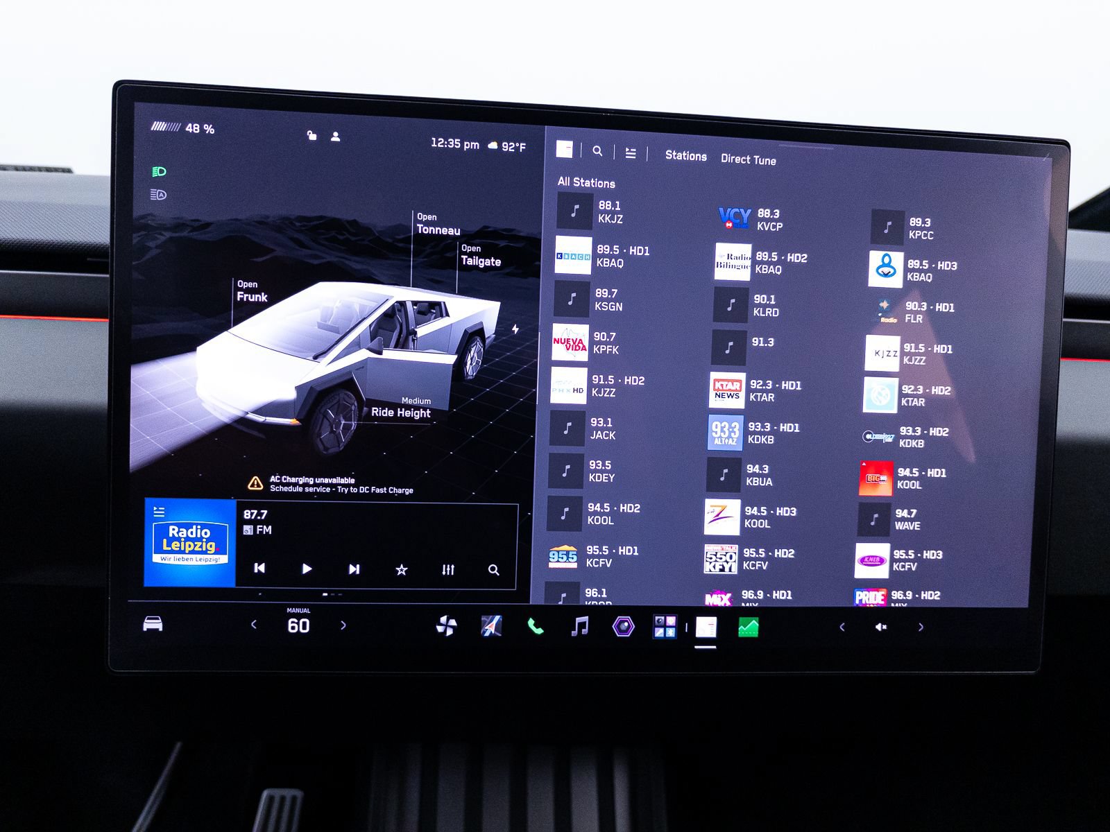 Used 2024 Tesla Cybertruck AWD Crew Cab image 25