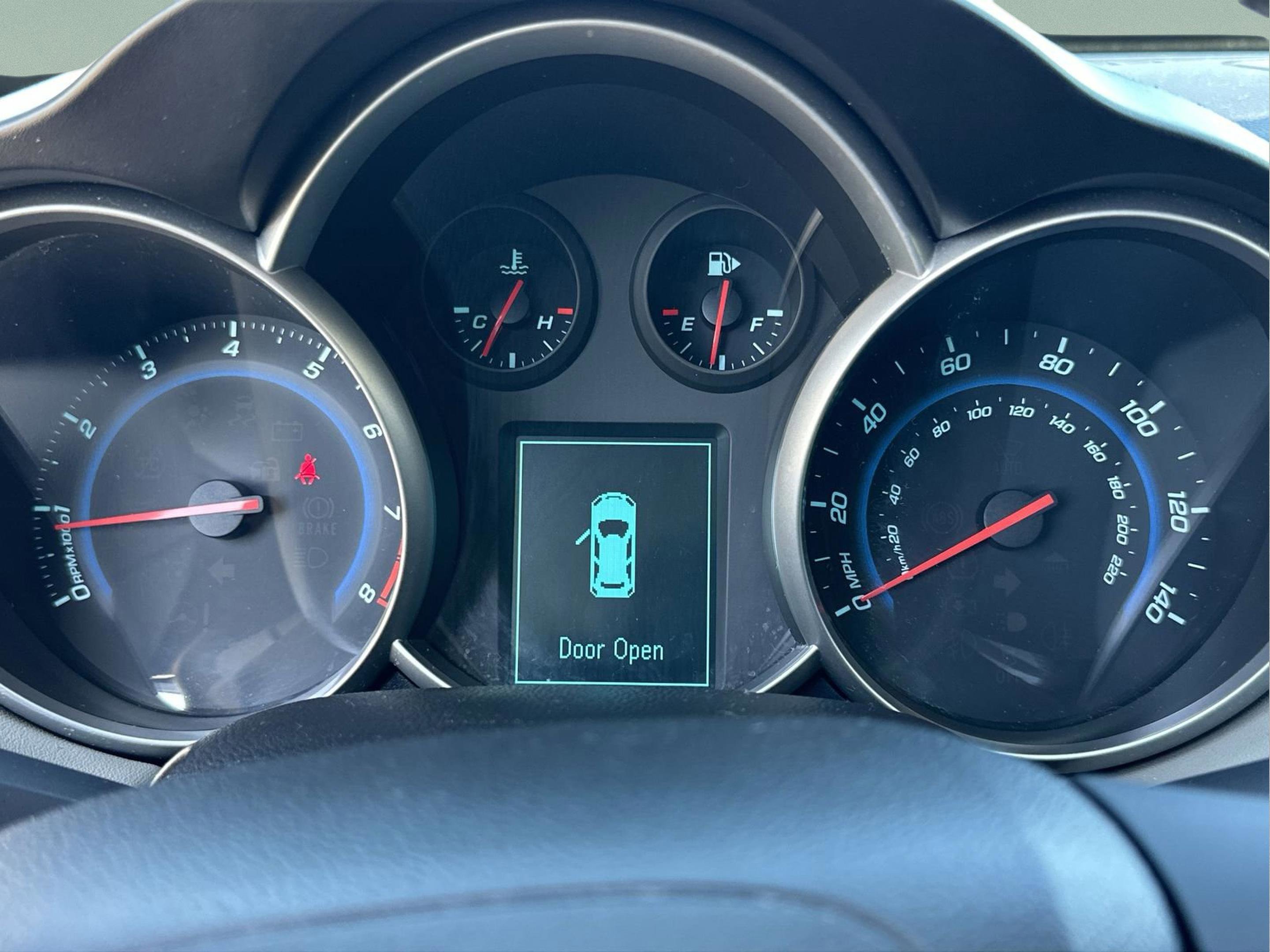 Used 2014 Chevrolet Cruze LT w/ Enhanced Safety Package image 11