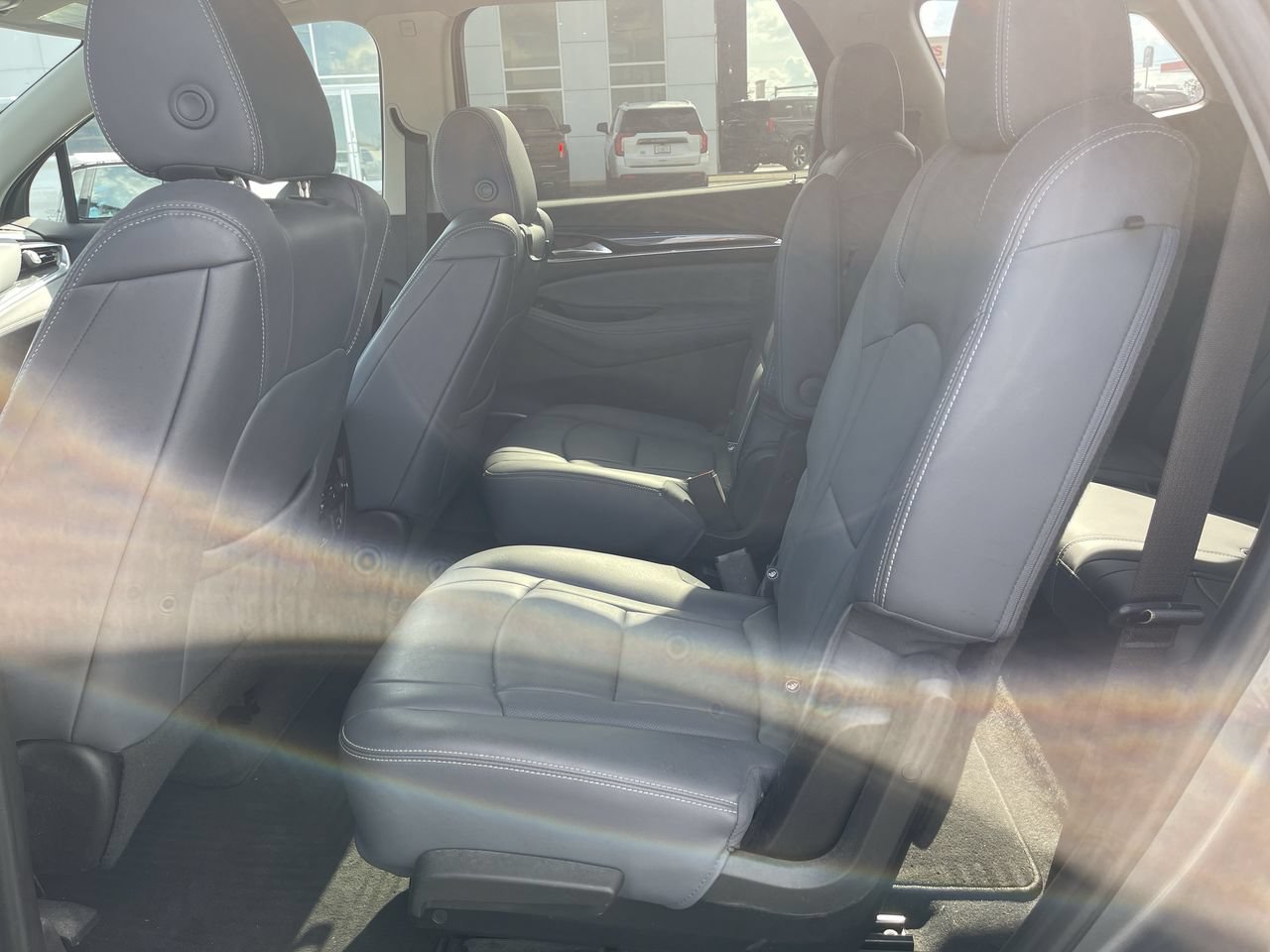 Used 2021 Buick Enclave Premium w/ Surround and Sites Package AWD/4WD image 24
