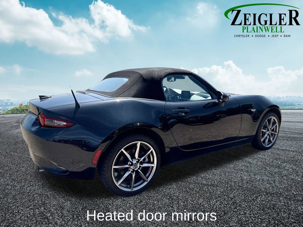 Used 2023 MAZDA MX-5 Miata Grand Touring RWD image 5